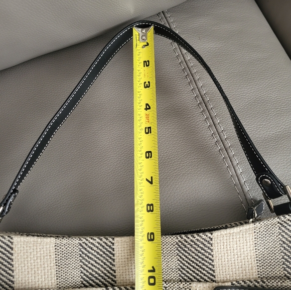 Etienne Aigner Linen Blend Small Shoulder Bag Striped Black Beige - Picture 9 of 14